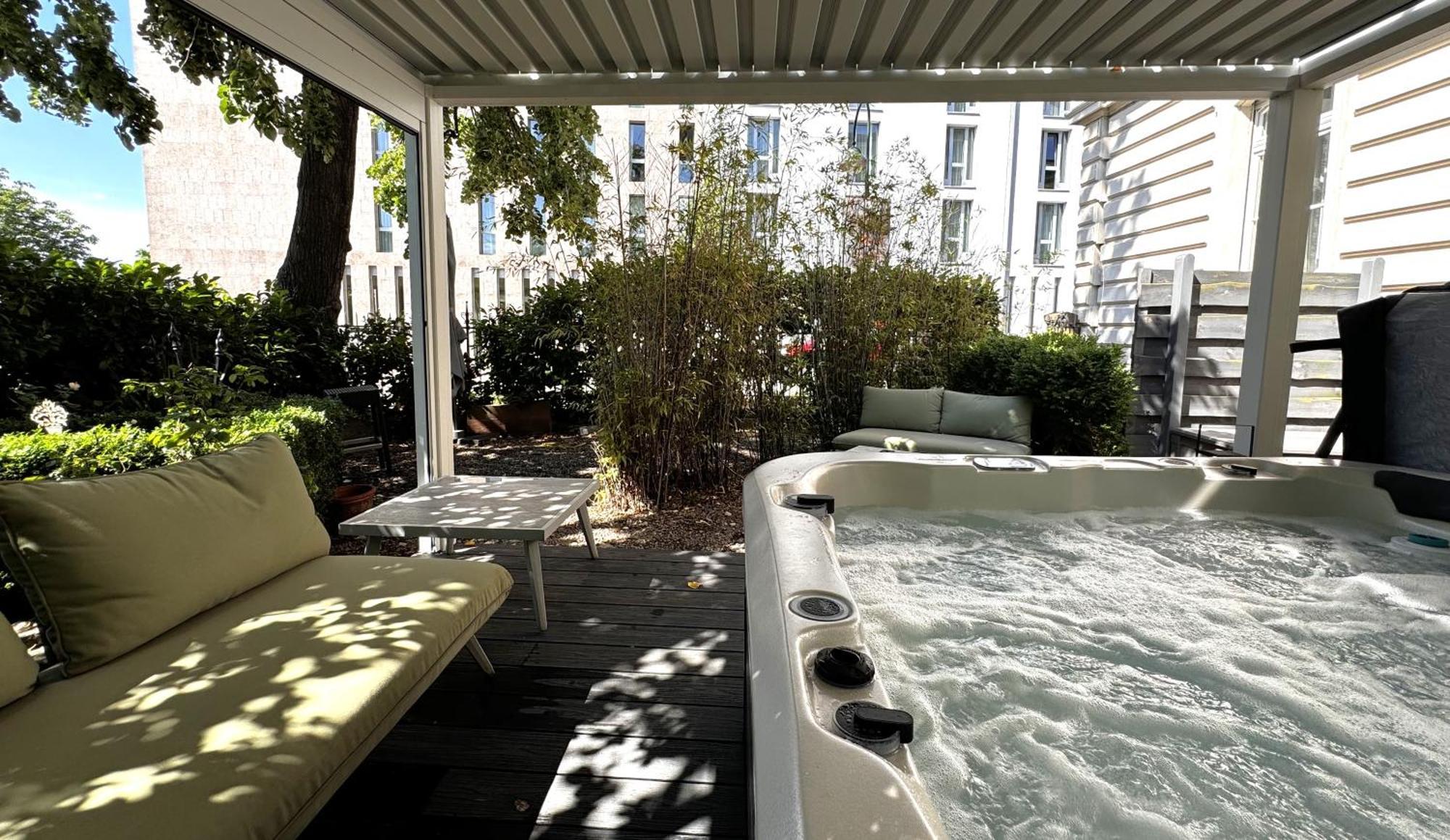 Historical Luxury Homes - Stadtvilla Mit Jacuzzi Und Garten 프라이부르크 임 브리스가우 외부 사진